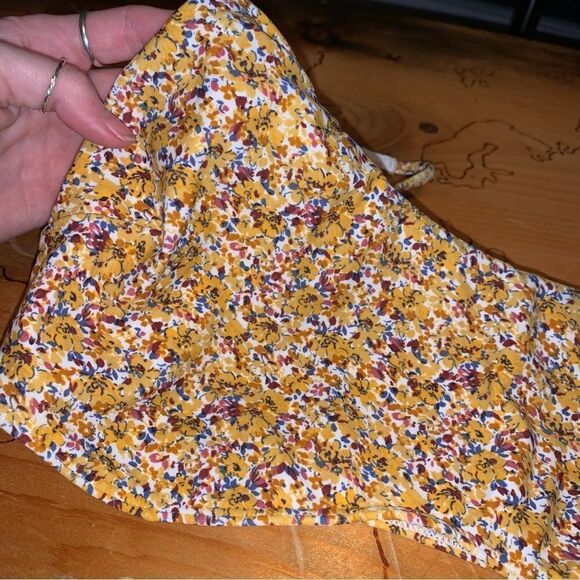 Abercrombie and Fitch Bikini Top Large - Picture 2 of 5